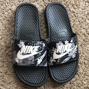 nike slides